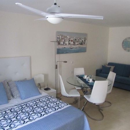 Los Cristianos Studio, Modern, Spacious, Pool,Wifi Арона Экстерьер фото